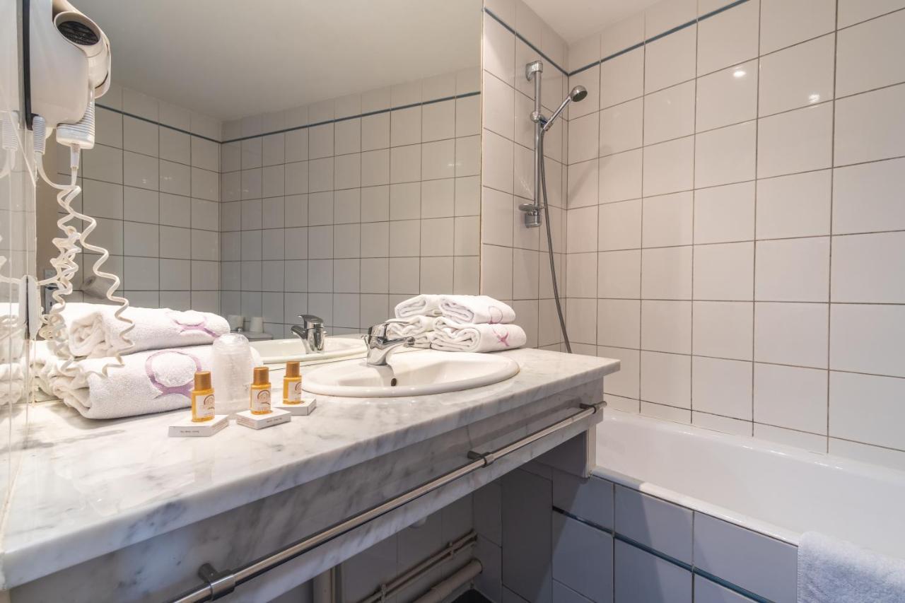Hotel Ours Blanc - Victor Hugo Toulouse Bagian luar foto